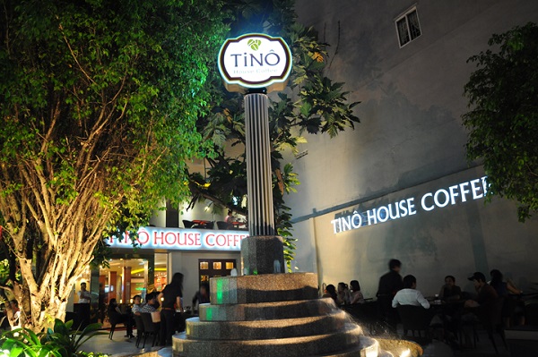 Vẽ tranh tường cafe Tino Garden quận 10